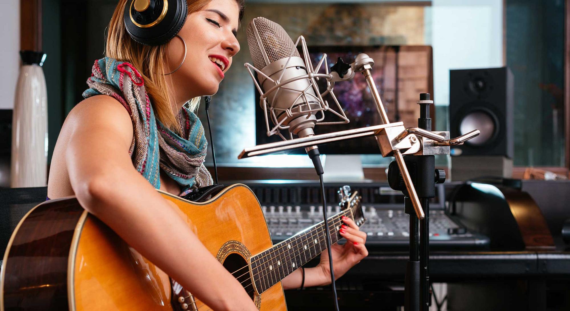 Voice Care for Professionals: Preventing Vocal Fatigue